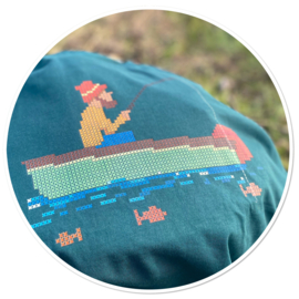 GroenT shirt Fisherman crosstitch