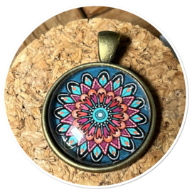 Ketting rond petrol mandala