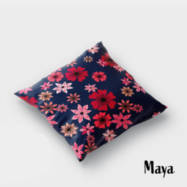 kussen Maya -donkerblauw kussen met rode bloemen