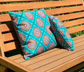 Retro kussen bloemen tegel Bobby  aqua rood