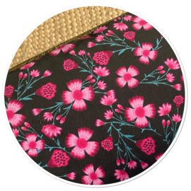 Bloemen kussen Blomke zwart met roze