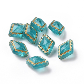 Kunststof kralen ruit turquoise met goud – 18×14×10mm – per 10 stuks