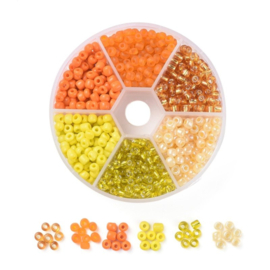 Rocailles mix oranje/geel in opbergdoos – ca. 4 mm – ca. 85 gram