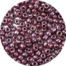 Rocailles glaskralen donkerbruin 4mm – per 10 gram