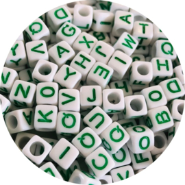 Letterkralen blok 6mm – wit/groen letters – 100 stuks