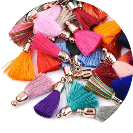 Kwast-bedels met kapje – mix kleuren – ca. 30×6 mm – 5 stuks