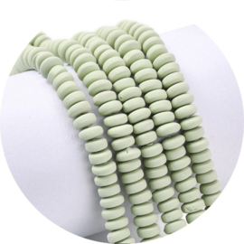 Polymeer rondellen 6x3mm – groen – ca. 110 stuks
