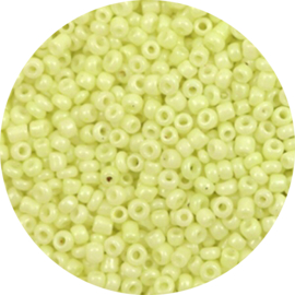 Kralen rocailles sunny lime 2mm 20gr