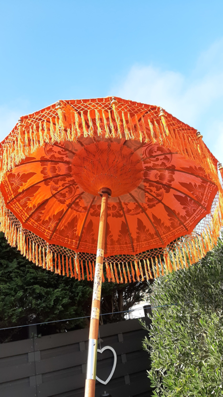 JEP George Bernard Opblazen Balinese parasols | kadoenmo.nl