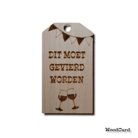 DIT MOET GEVIERD WORDEN - WIJNTJE -10 stuks