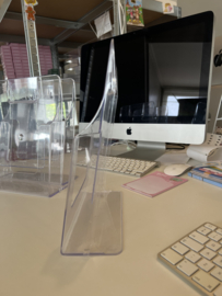 Plastic display's