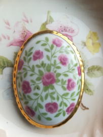 Vintage Broche Porselein 6 cm.