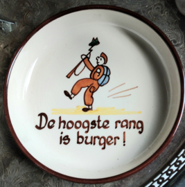 Vlieguut schaaltje De hoogste rang is burger