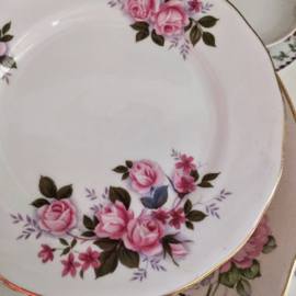 Queen Anne - Bone China - Gebaks bordje