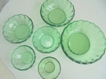 Groen geperst glas nest schalen