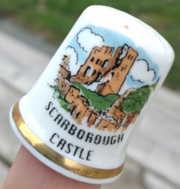 Vingerhoed - Bone China - Souvenir Scarborough