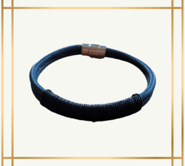Blauwe leren armband