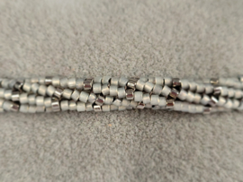 Chenille armband grijs met zilver kleur