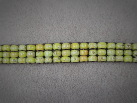 Groen gemeleerde armband