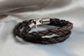 Leren Wikkelarmband – Donker bruin Rond Gevlochten Leer 40 cm – RVS Sluiting