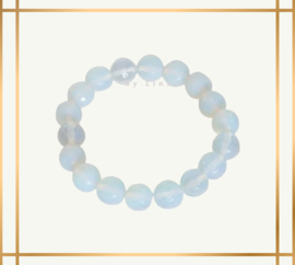 Opaline  10mm, handgefacetteerde kogelarmband