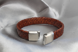 Leren Armband – Rood Bruin Plat Gevlochten Leer 21cm