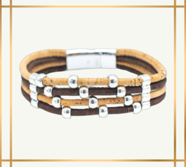 Armbanden gemaakt van kurk