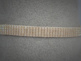 Zalm roze armband