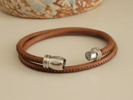 Rond leren wikkel armband