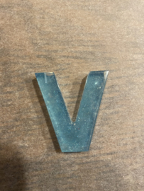 Letter V