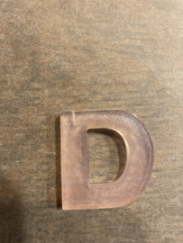 Letter D