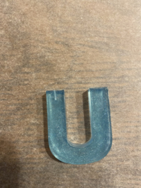 Letter U