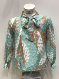 ‘Mandy ‘ Blouse groen.