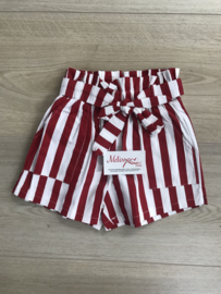 Gestreepte hotpants rood.