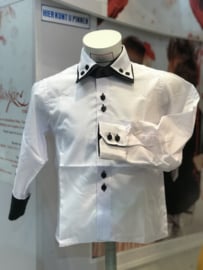 Wit/ zwart blouse met das of strik.