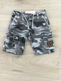 Camouflage korte broek .
