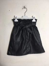 ‘Bentley ‘ lederlook Rok zwart.