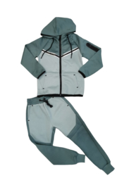 'Ivy ' jongens trainingspak Blauw.