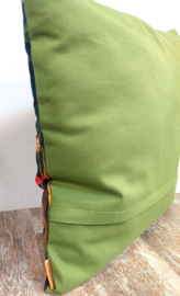 Kussen canvas vogel oranje/rode bloem