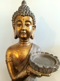Buddha L