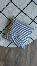 Lappenkussen 'kleur & navy stripes'