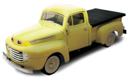 FORD F-1 PICK UP 1948 GEEL 1:18