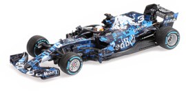 ASTON MARTIN RED BULL RACING RB14 – Daniel Ricciardo – SHAKEDOWN LIVERY SILVERSTONE 1:43