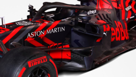 ASTON MARTIN RED BULL RACING HONDA RB15 – MAX VERSTAPPEN – SHAKEDOWN LIVERY SILVERSTONE 13-2-2019 1:18