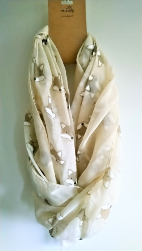 sjaal met van MeLady (Is het een cadeautje?: Nee hoor, inpakken niet)