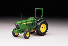 E00581 JD Compact Utility Tractor