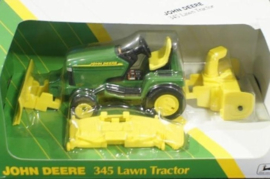 E05079 JD 345 Tuintractor