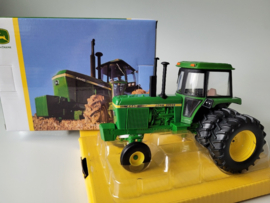 B43380 John Deere 4440 Duals