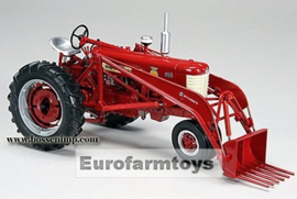 CUST974 Farmall IH 450 NF + Lader