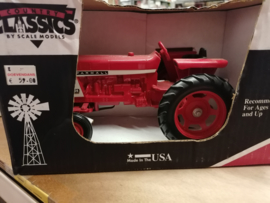 JLE1013 CIH Farmall 656